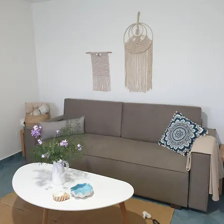 Apartment Amazing On-beach In